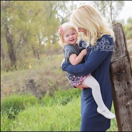 I heart this fam! – Family Photographer – Billings, MT – Child Photographer – Montana