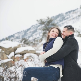 Cuddles – Engagement Photographer – Billings, MT – Montana Photographer