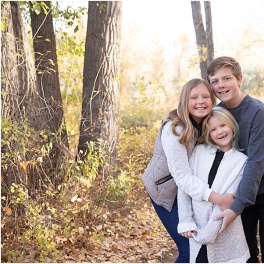 Love the fall – Family Photographer – Child Photographer – Billings, MT – Montana Photographer