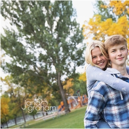 Loving this warm weather fall – Fall Mini Session – Family Photographer – Child Photographer – Billings, MT – Montana Photographer