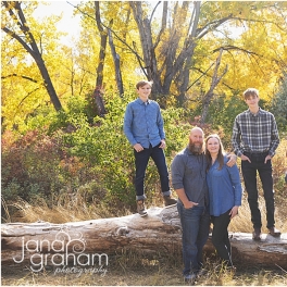 Fall Minis are the best! – Family Photographer – Billings, MT – Montana Photographer