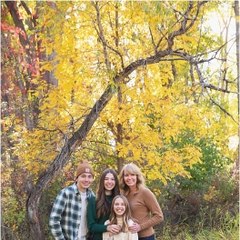 Fall minis for the win! – Family Photographer – Billings, MT – Montana Photographer